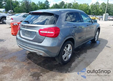 2015 Mercedes-Benz Gla 250 z USA, uszkodzony, nr VIN WDCTG4EB2FJ175454